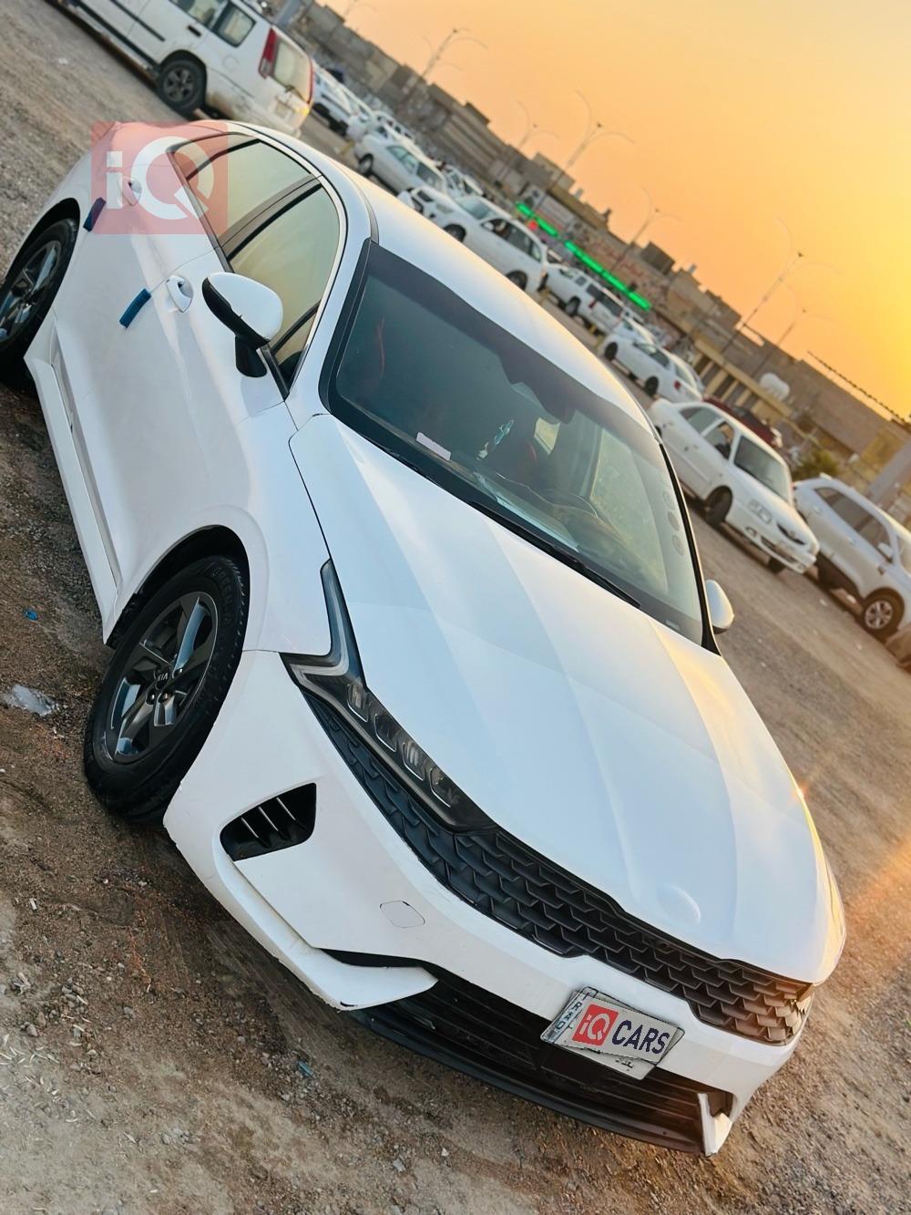 كيا K5